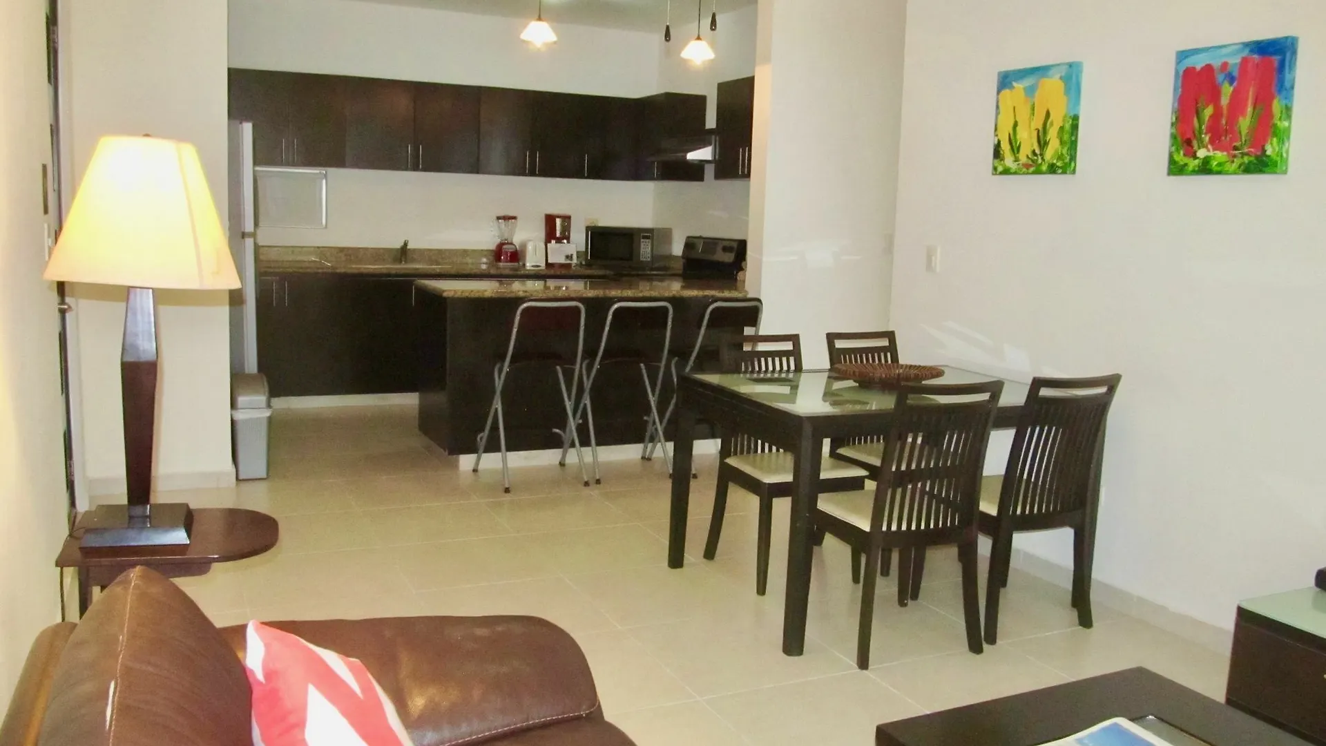 Apartment Aqua Terra - Quiet Condo For 4