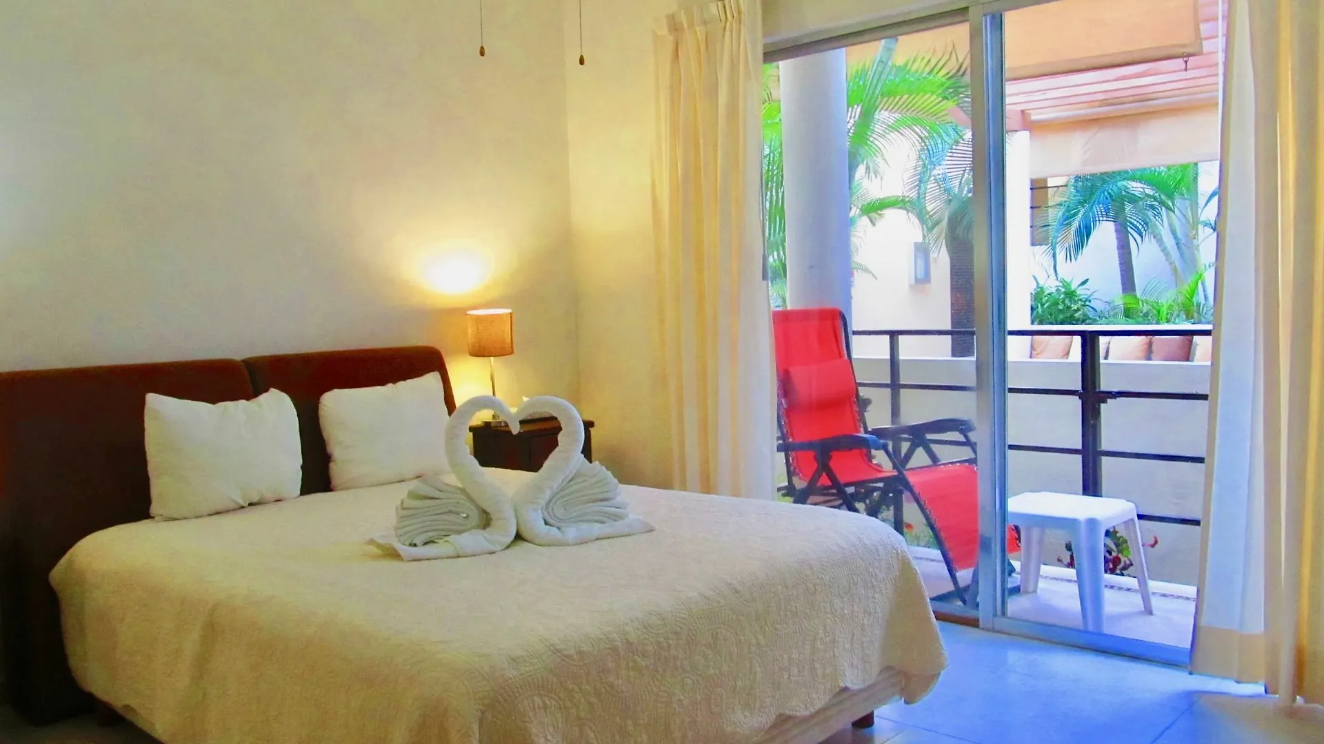 Aqua Terra - Quiet Condo For 4 Apartment Playa del Carmen